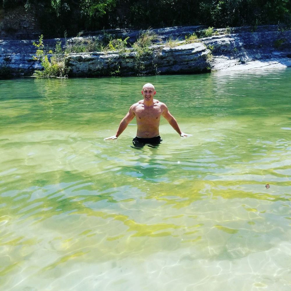 Meet your Posher, Derek